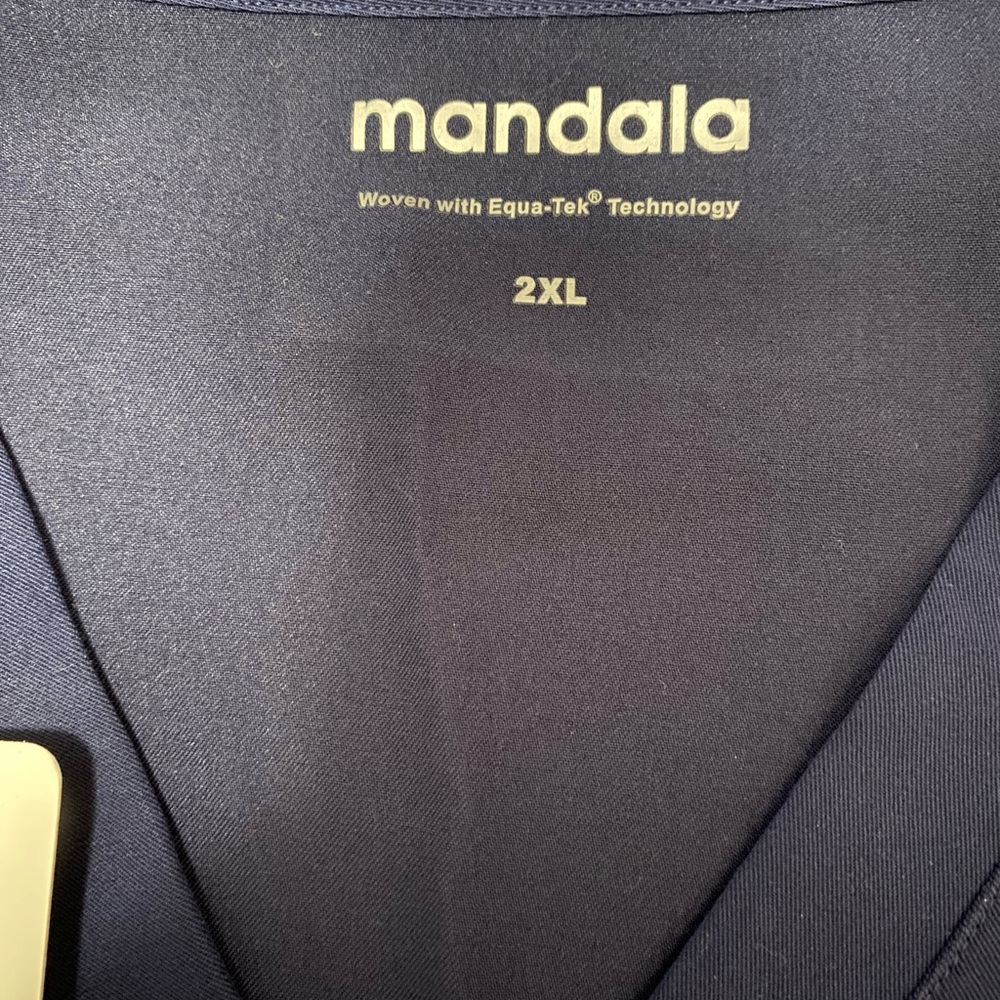 Mandala Scrub Top - Picture 3 of 4